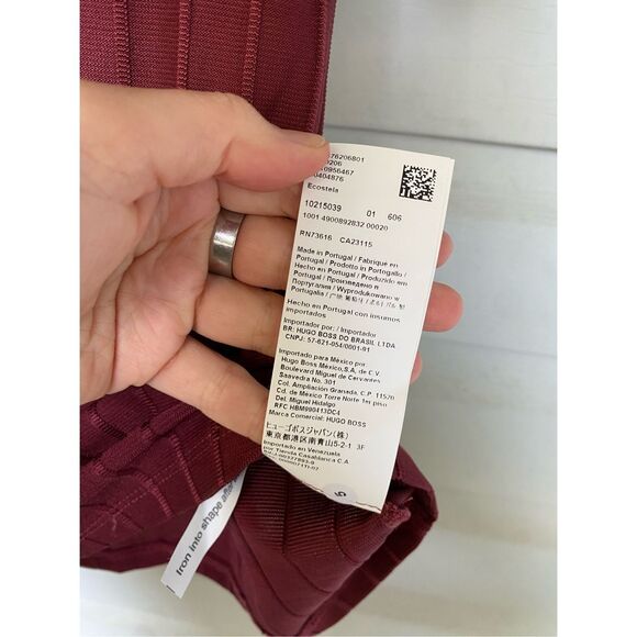 Hugo Boss Maroon Burgundy Ribbed Short Sleeve Scoop Neck Blouse, Size Medium - Picture 4 of 9